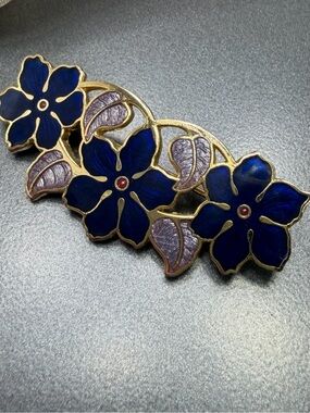 Vintage Cloisonné brooch #156clo